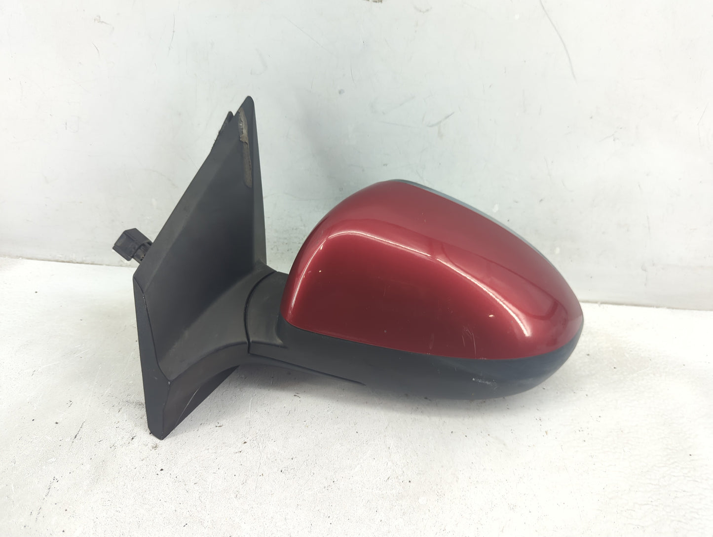 2013-2014 Chevrolet Sonic Driver Side View Mirror - Left Door Mirror OEM Used - Oemusedautoparts1.com