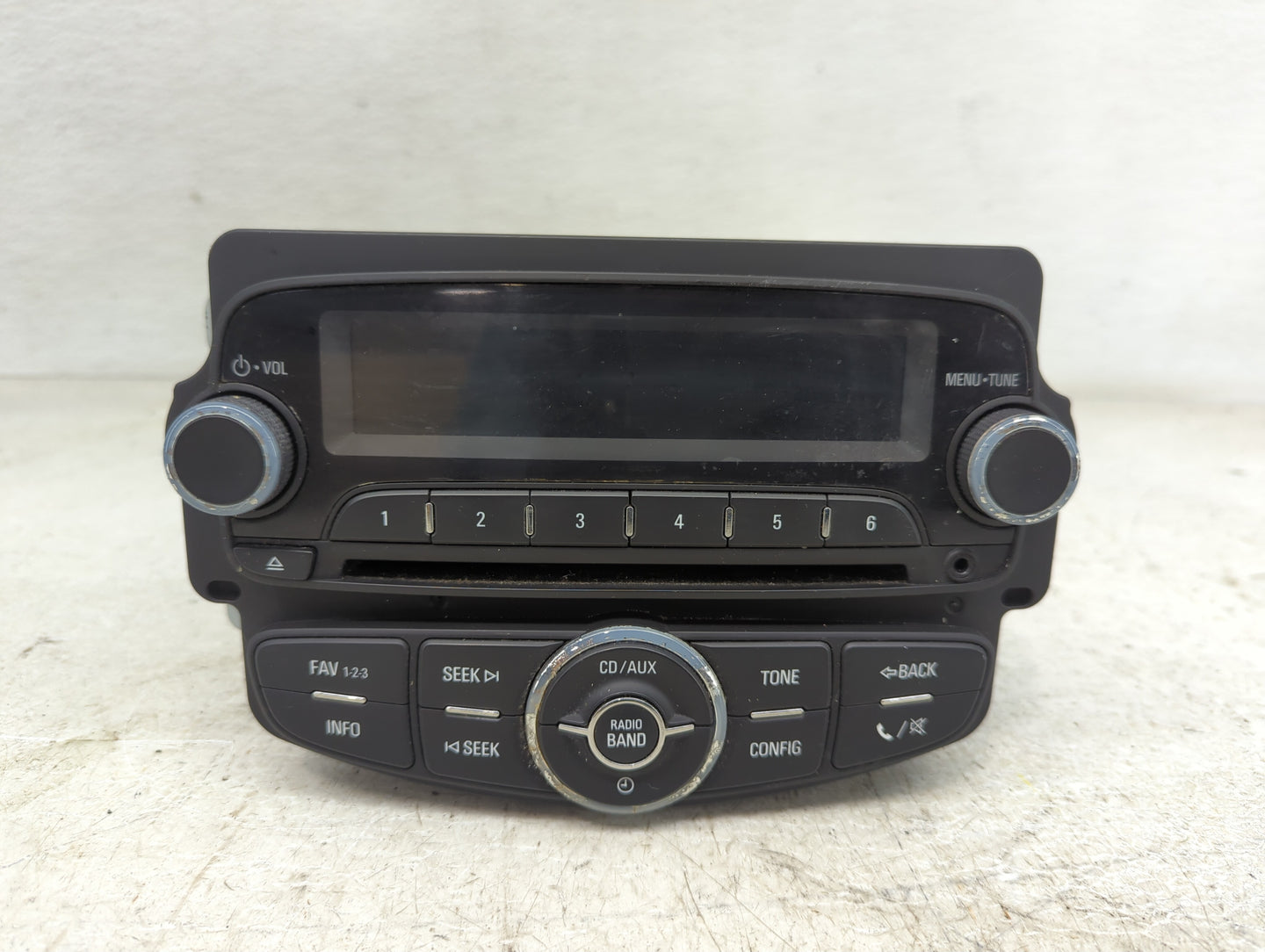 2013 Chevrolet Sonic Radio AM FM Cd Player Receiver Replacement P/N:95242290 AGC-1056AT Fits OEM Used Auto Parts - Oemusedau