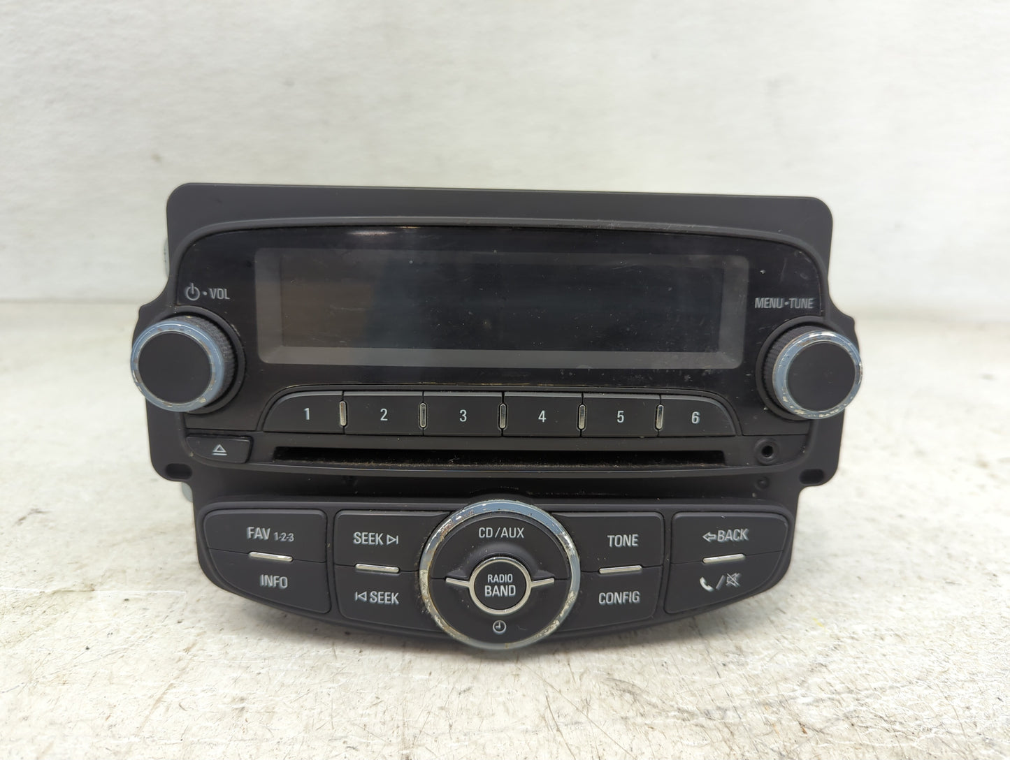 2013 Chevrolet Sonic Radio AM FM Cd Player Receiver Replacement P/N:95242290 AGC-1056AT Fits OEM Used Auto Parts - Oemusedau
