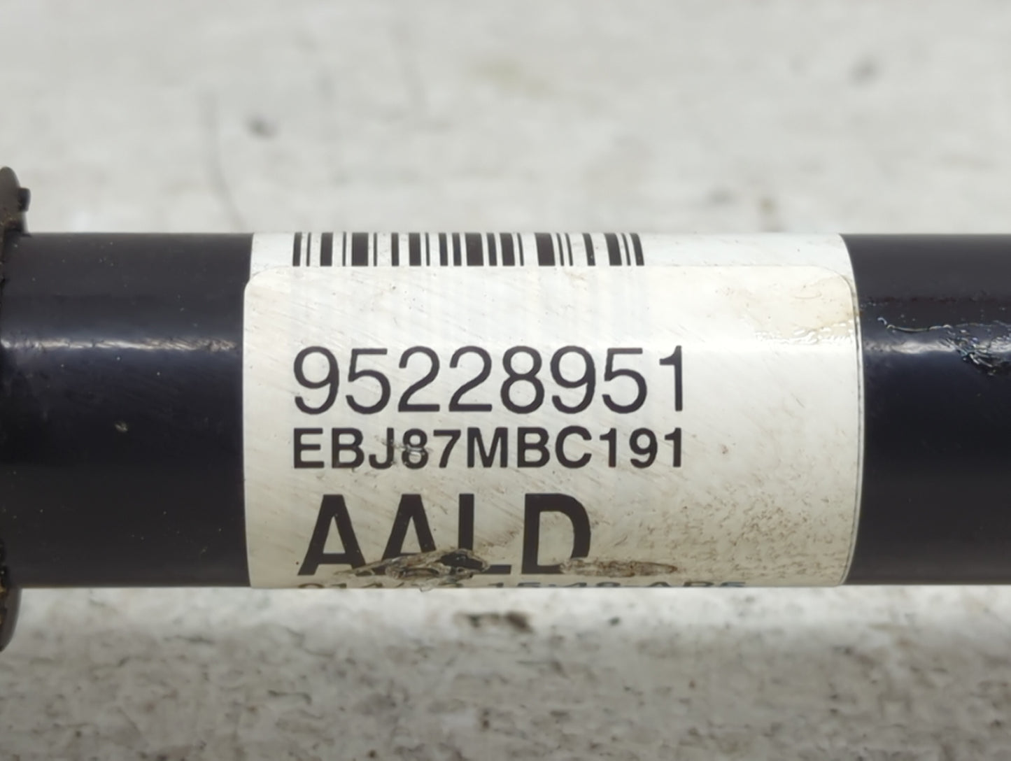 2012-2018 Chevrolet Sonic Axle Shaft Front Passenger Cv C/v - Oemusedautoparts1.com