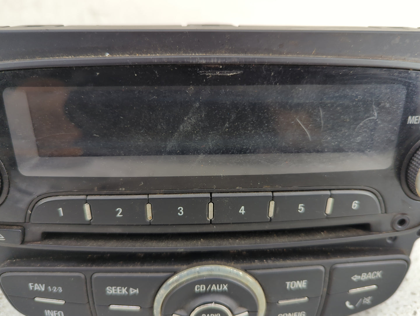 2013 Chevrolet Sonic Radio AM FM Cd Player Receiver Replacement P/N:95242290 20902290, AGC-1056AT Fits OEM Used Auto Parts -