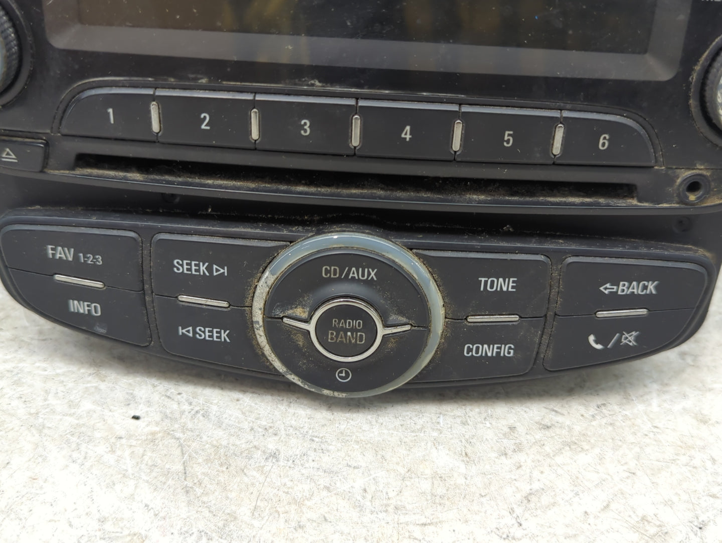 2013 Chevrolet Sonic Radio AM FM Cd Player Receiver Replacement P/N:95242290 YRN-AGC-1056AT Fits OEM Used Auto Parts - Oemus