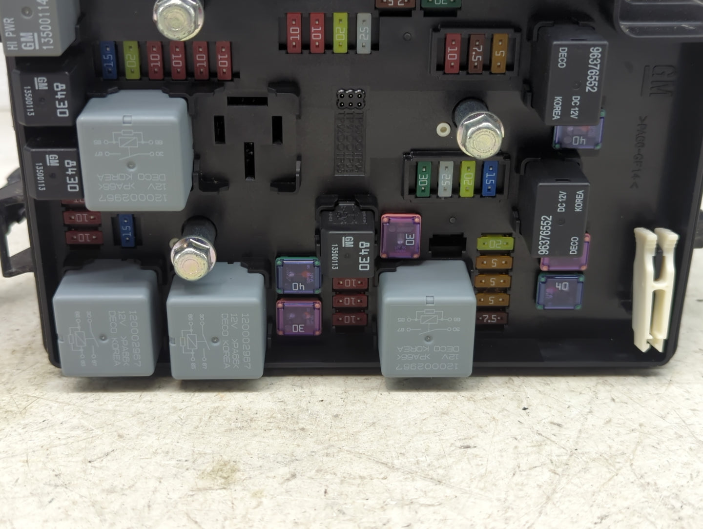 2014-2016 Chevrolet Sonic Fusebox Fuse Box Panel Relay Module P/N:95315649 Fits Fits 2014 2015 2016 OEM Used Auto Parts - Oe
