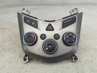 compare product 2013-2014 Chevrolet Sonic Climate Control Module Temperature AC/Heater Replacement P/N:95282239 20T382239K13A150359 Fits OEM Used Auto Parts