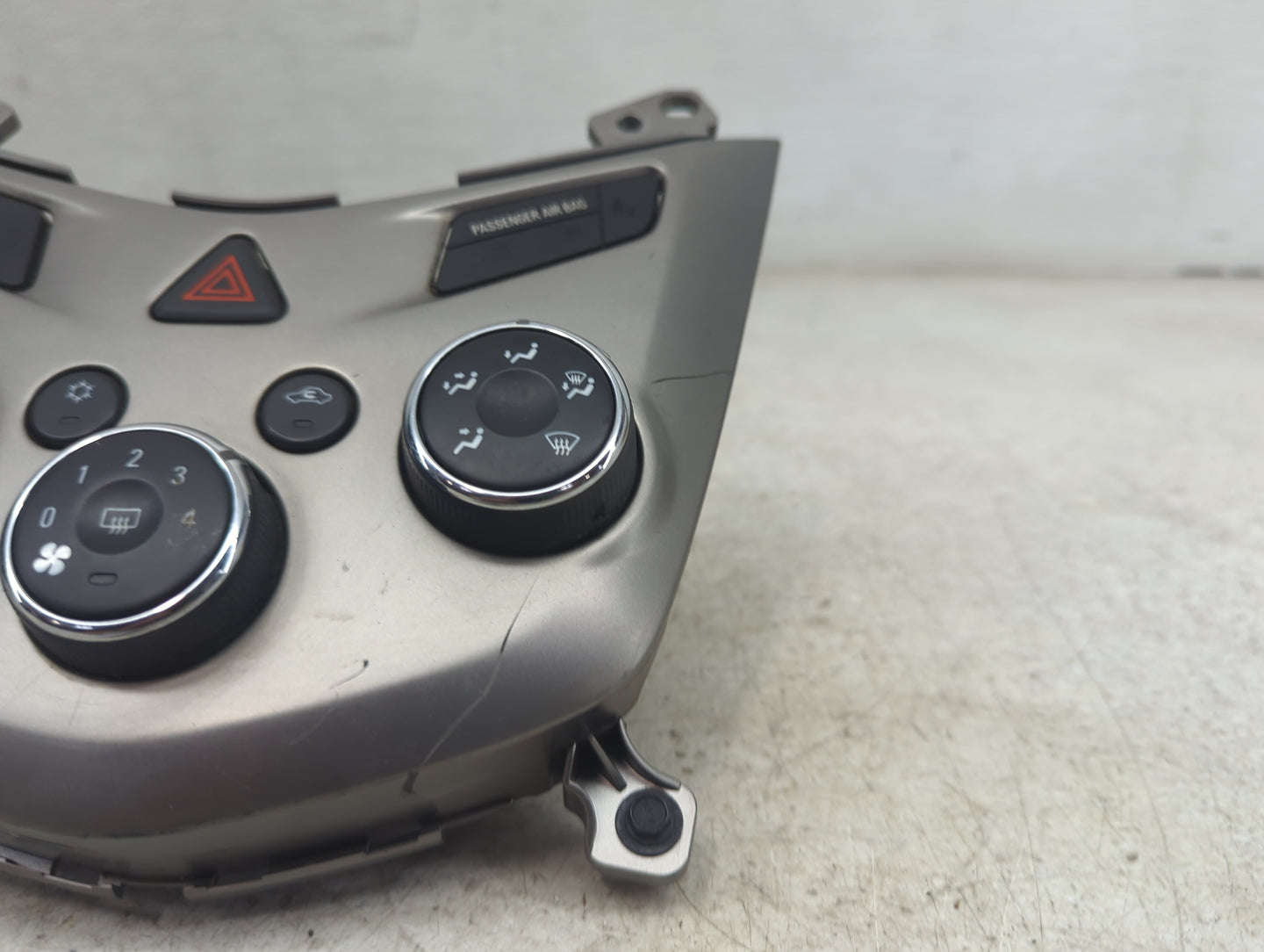 2013-2014 Chevrolet Sonic Climate Control Module Temperature AC/Heater Replacement P/N:95282239 20T382239K13A150359 Fits OEM