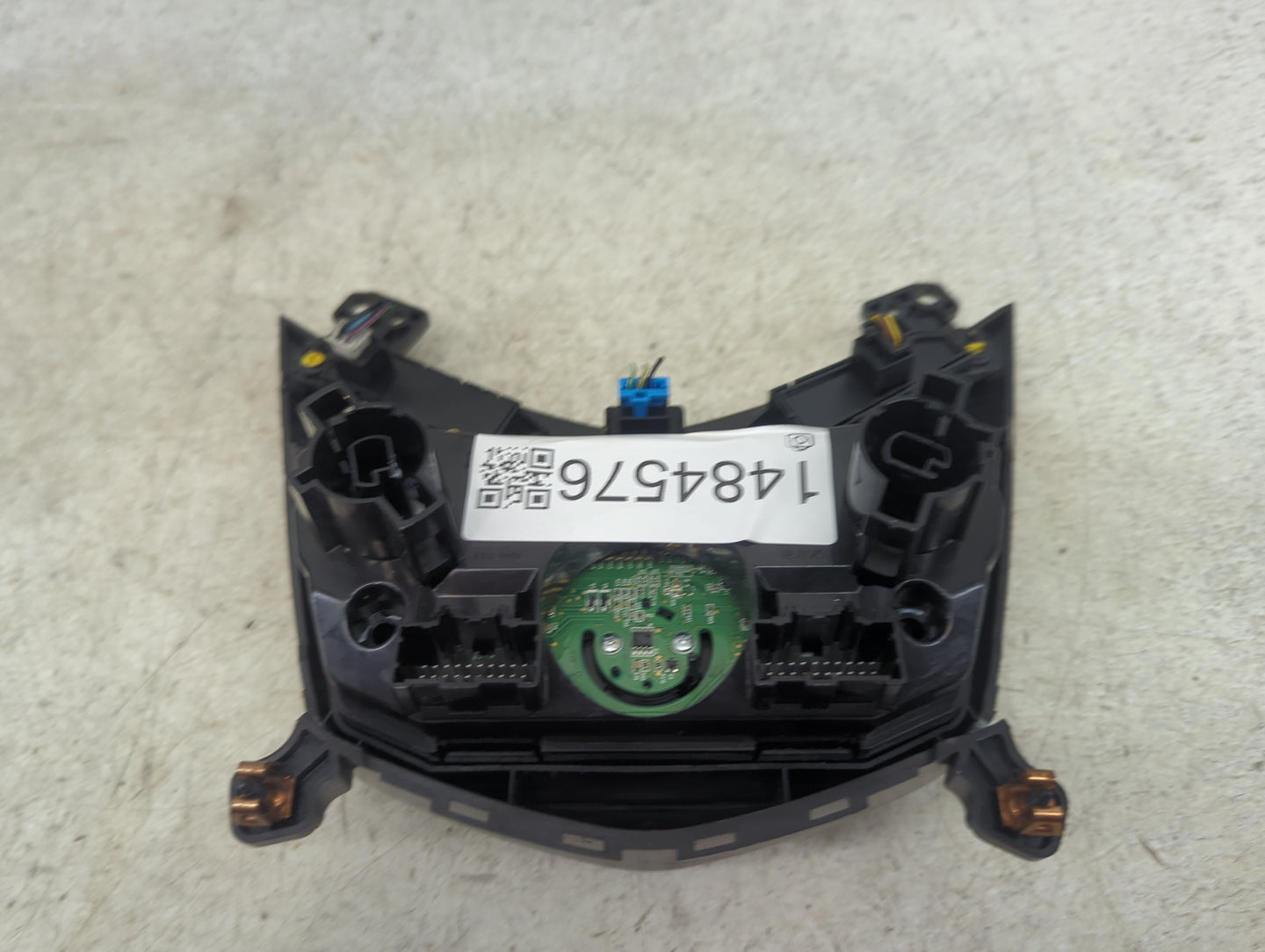 2013-2014 Chevrolet Sonic Climate Control Module Temperature AC/Heater Replacement P/N:95282239 20T382239K13A150359 Fits OEM