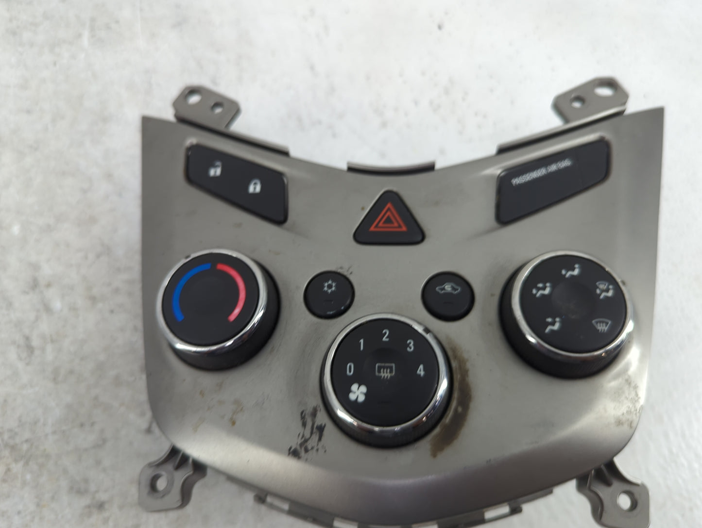 2013-2014 Chevrolet Sonic Climate Control Module Temperature AC/Heater Replacement Fits Fits 2013 2014 OEM Used Auto Parts -
