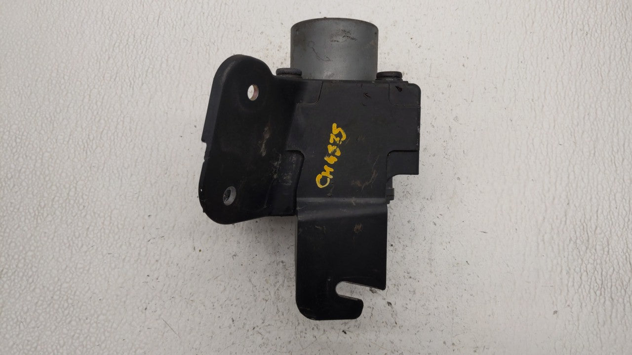2012-2013 Chevrolet Sonic ABS Pump Control Module Replacement P/N:95173880 95104537 Fits Fits 2012 2013 OEM Used Auto Parts 