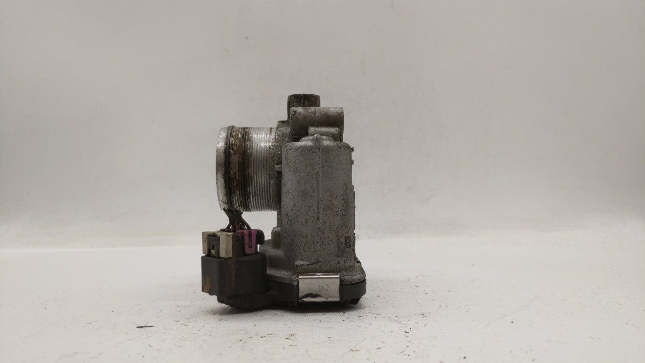 2012-2018 Chevrolet Sonic Throttle Body P/N:55565489 12644239AA, 55581662 Fits Fits 2011 2012 2013 2014 2015 2016 2017 2018 