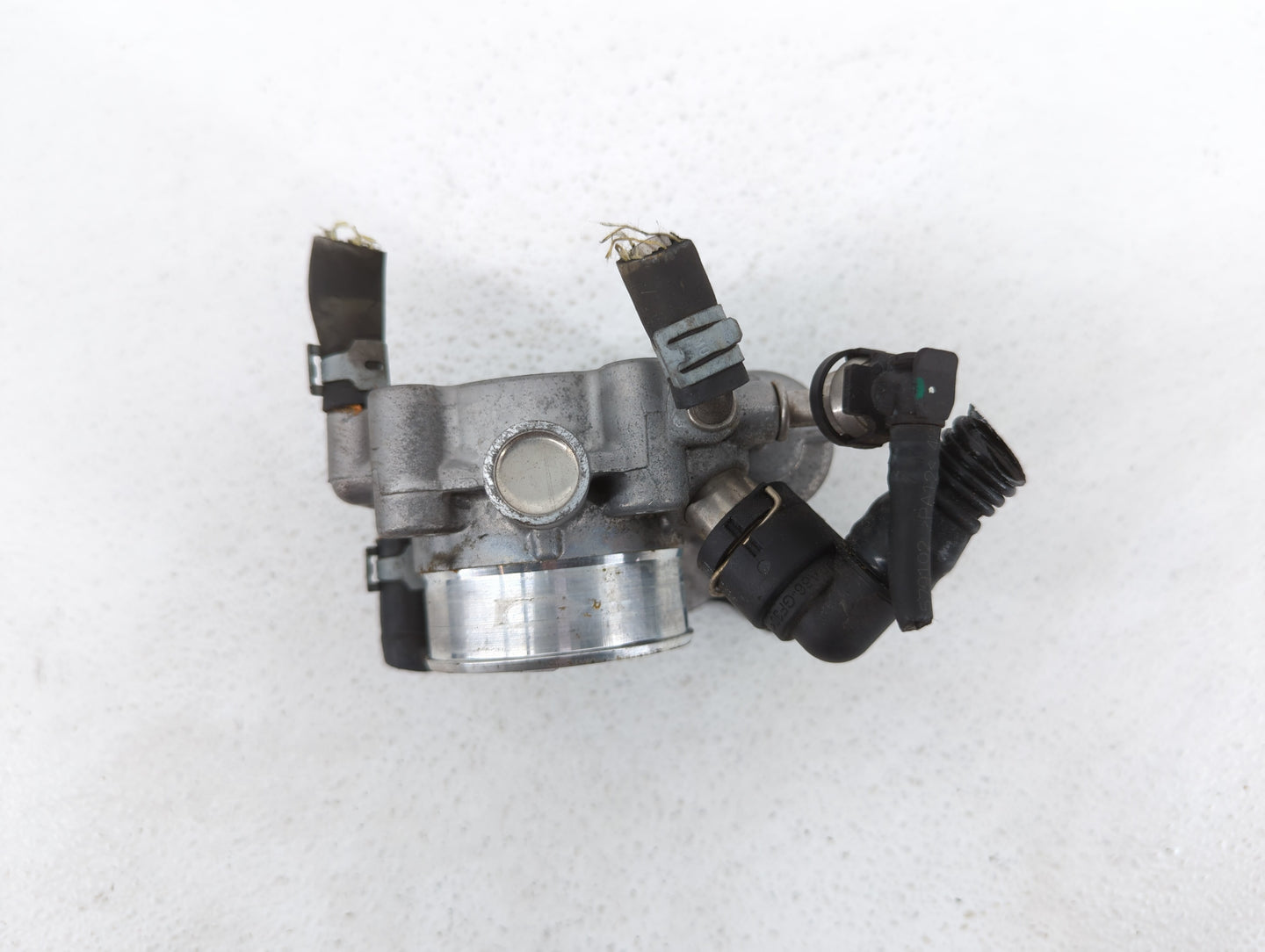 2012-2018 Chevrolet Sonic Throttle Body P/N:55577375 55561495 Fits Fits 2009 2010 2011 2012 2013 2014 2015 2016 2017 2018 OE