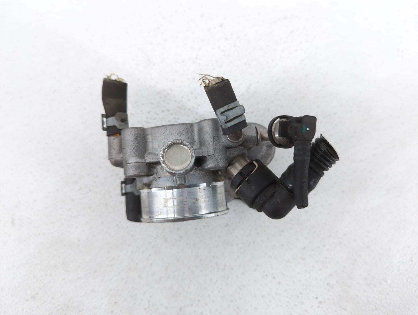 2012-2018 Chevrolet Sonic Throttle Body P/N:55577375 55561495 Fits Fits 2009 2010 2011 2012 2013 2014 2015 2016 2017 2018 OE