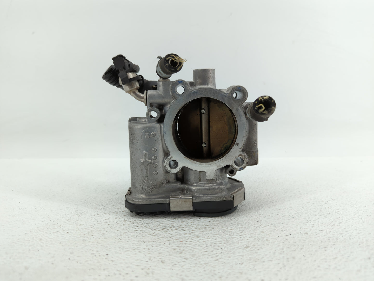 2012-2018 Chevrolet Sonic Throttle Body P/N:55577375 55561495 Fits Fits 2009 2010 2011 2012 2013 2014 2015 2016 2017 2018 OE