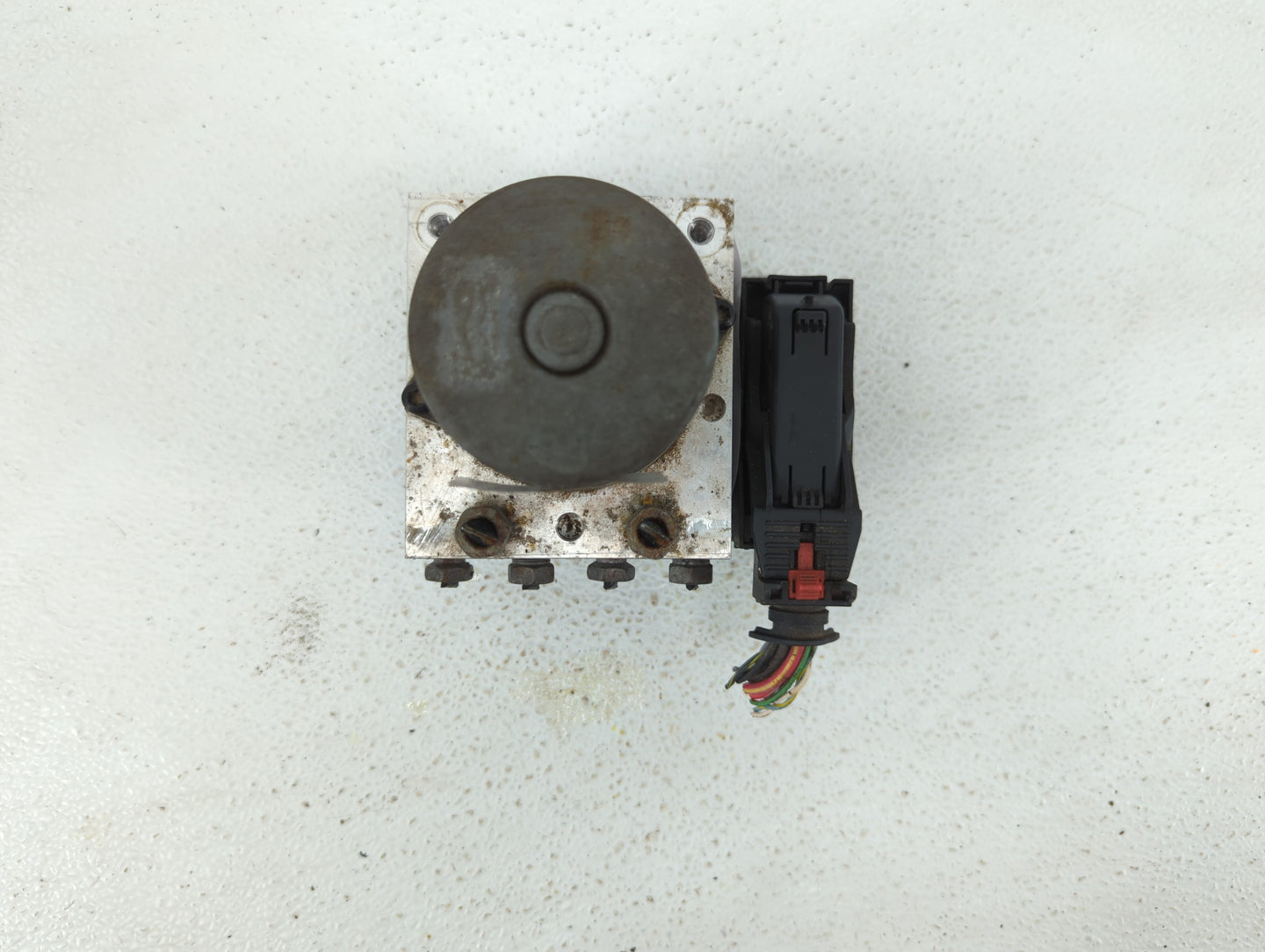 2012-2013 Chevrolet Sonic ABS Pump Control Module Replacement P/N:95173880 95104537 Fits Fits 2012 2013 OEM Used Auto Parts 