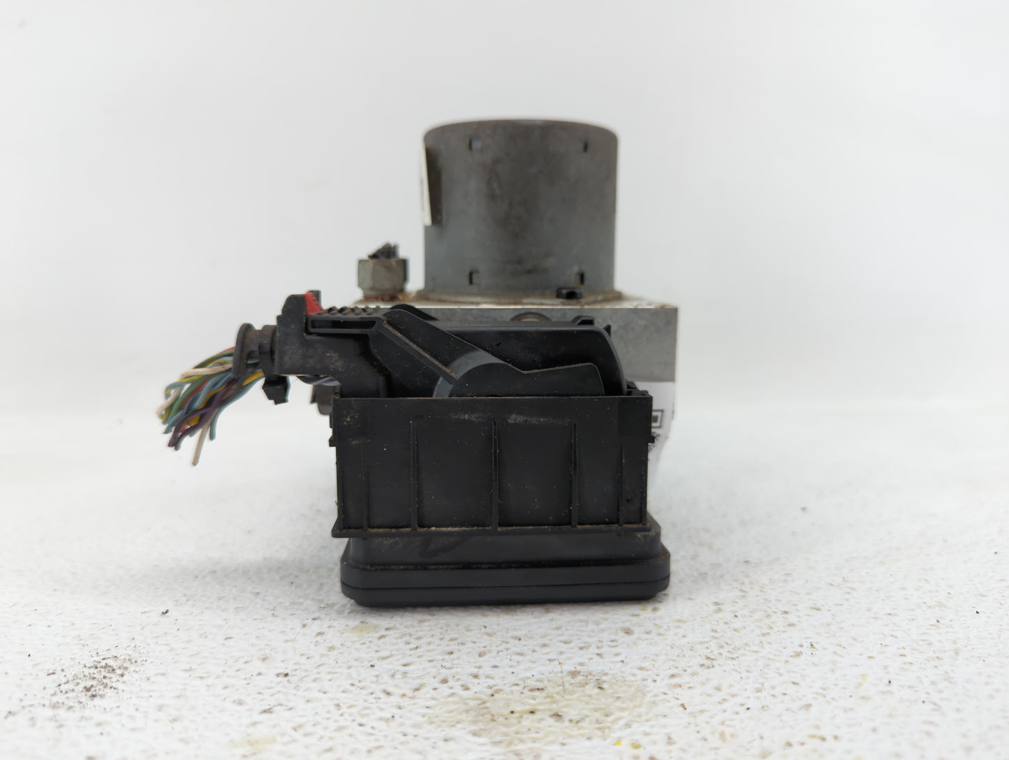 2012-2013 Chevrolet Sonic ABS Pump Control Module Replacement P/N:95173880 95104537 Fits Fits 2012 2013 OEM Used Auto Parts 