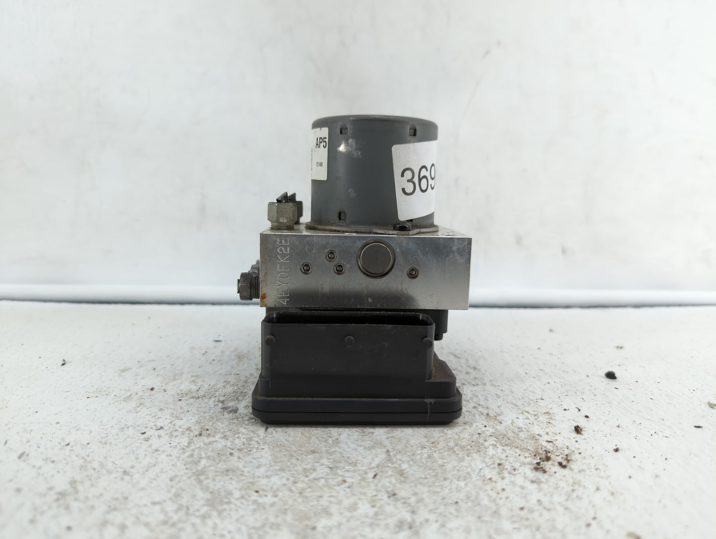 2012-2013 Chevrolet Sonic ABS Pump Control Module Replacement P/N:95173880 95104537 Fits Fits 2012 2013 OEM Used Auto Parts 