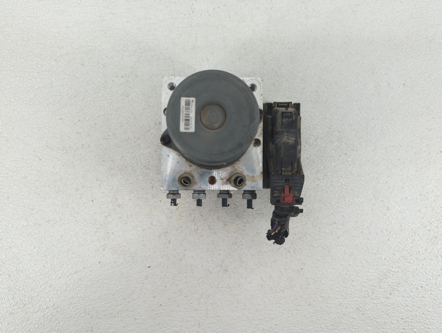 2012-2013 Chevrolet Sonic ABS Pump Control Module Replacement P/N:95173880 95104537 Fits Fits 2012 2013 OEM Used Auto Parts 