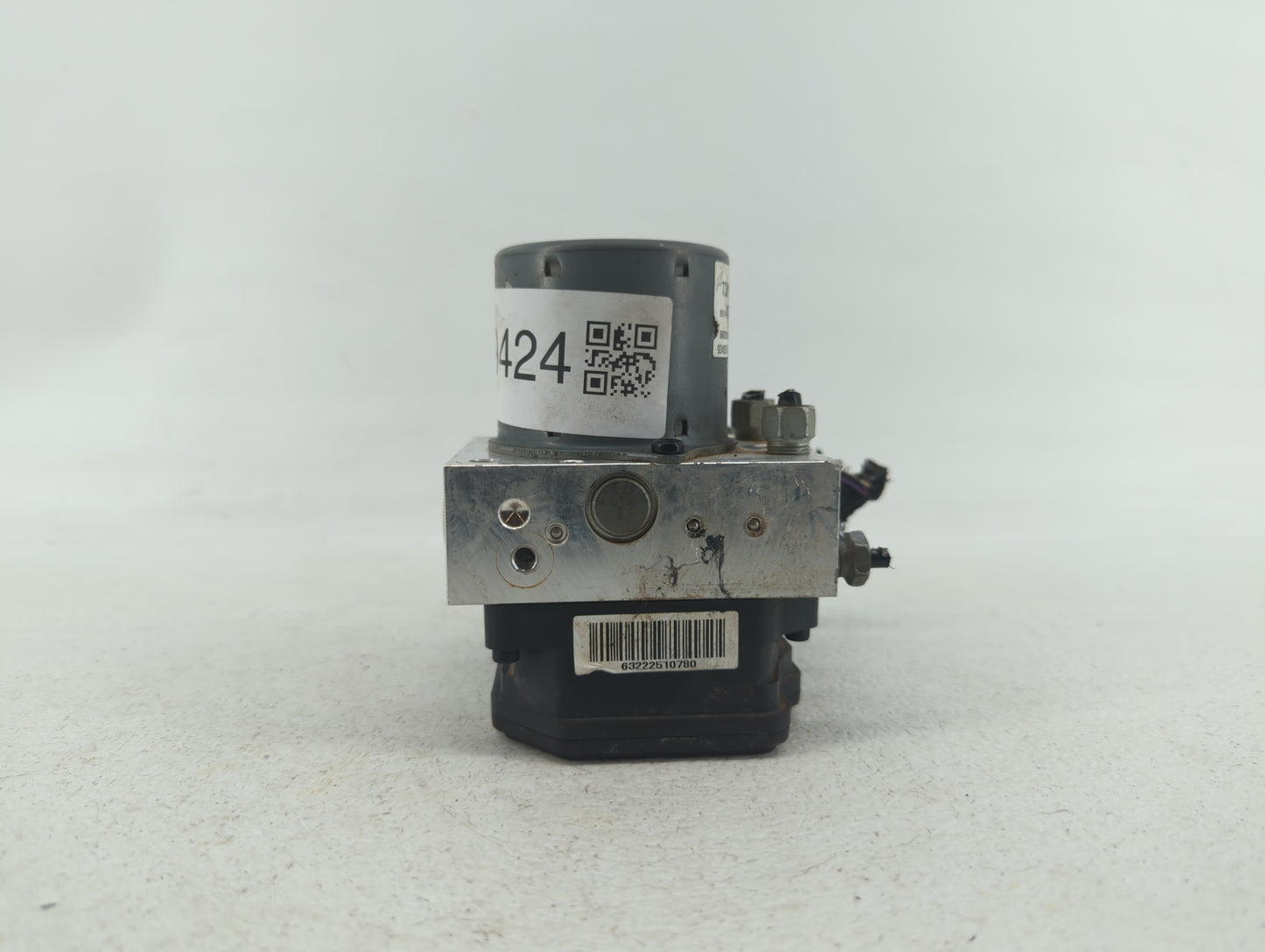 2012-2013 Chevrolet Sonic ABS Pump Control Module Replacement P/N:95173880 95104537 Fits Fits 2012 2013 OEM Used Auto Parts 