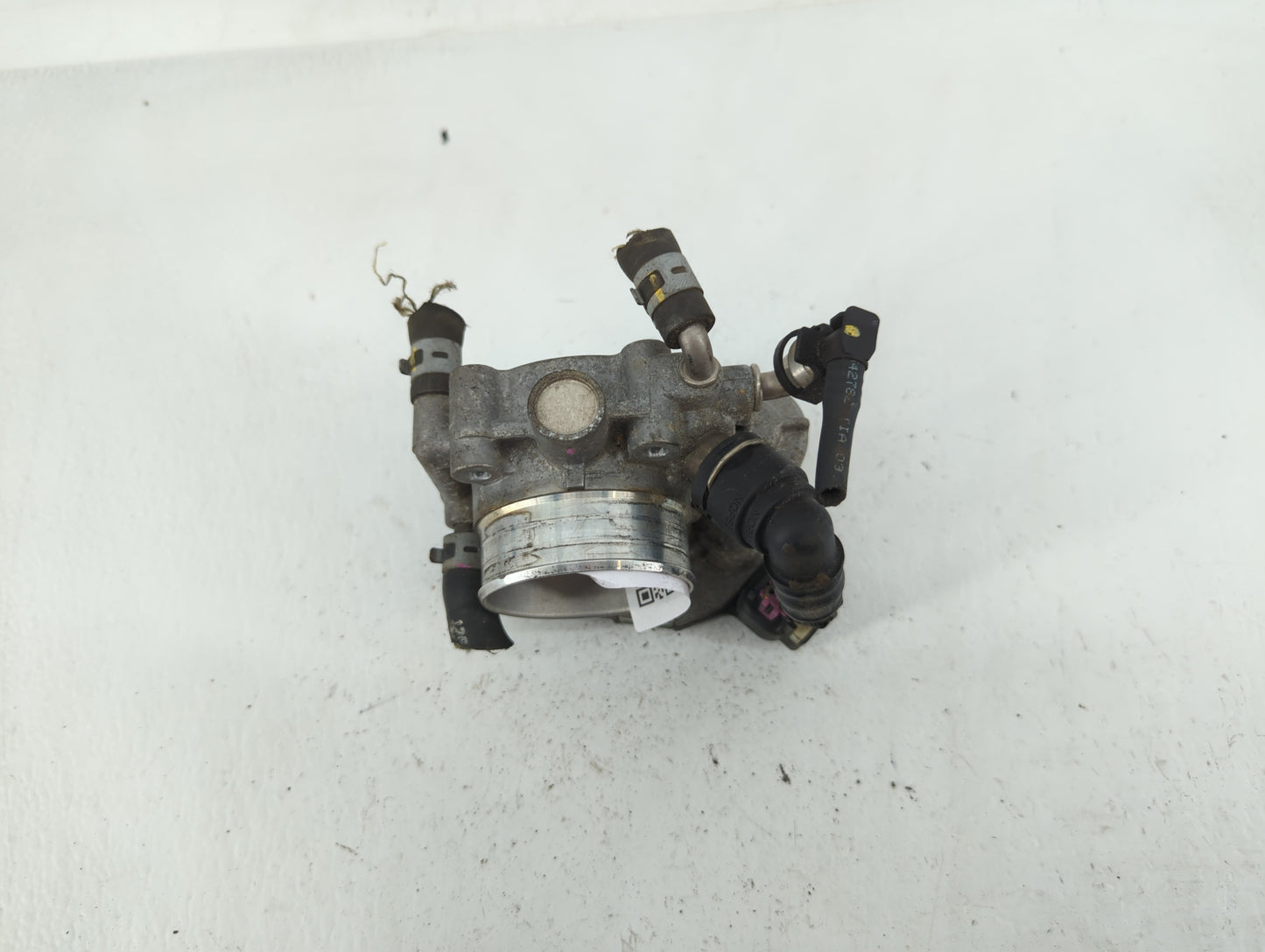 2012-2018 Chevrolet Sonic Throttle Body P/N:55577375 55561495 Fits Fits 2009 2010 2011 2012 2013 2014 2015 2016 2017 2018 OE