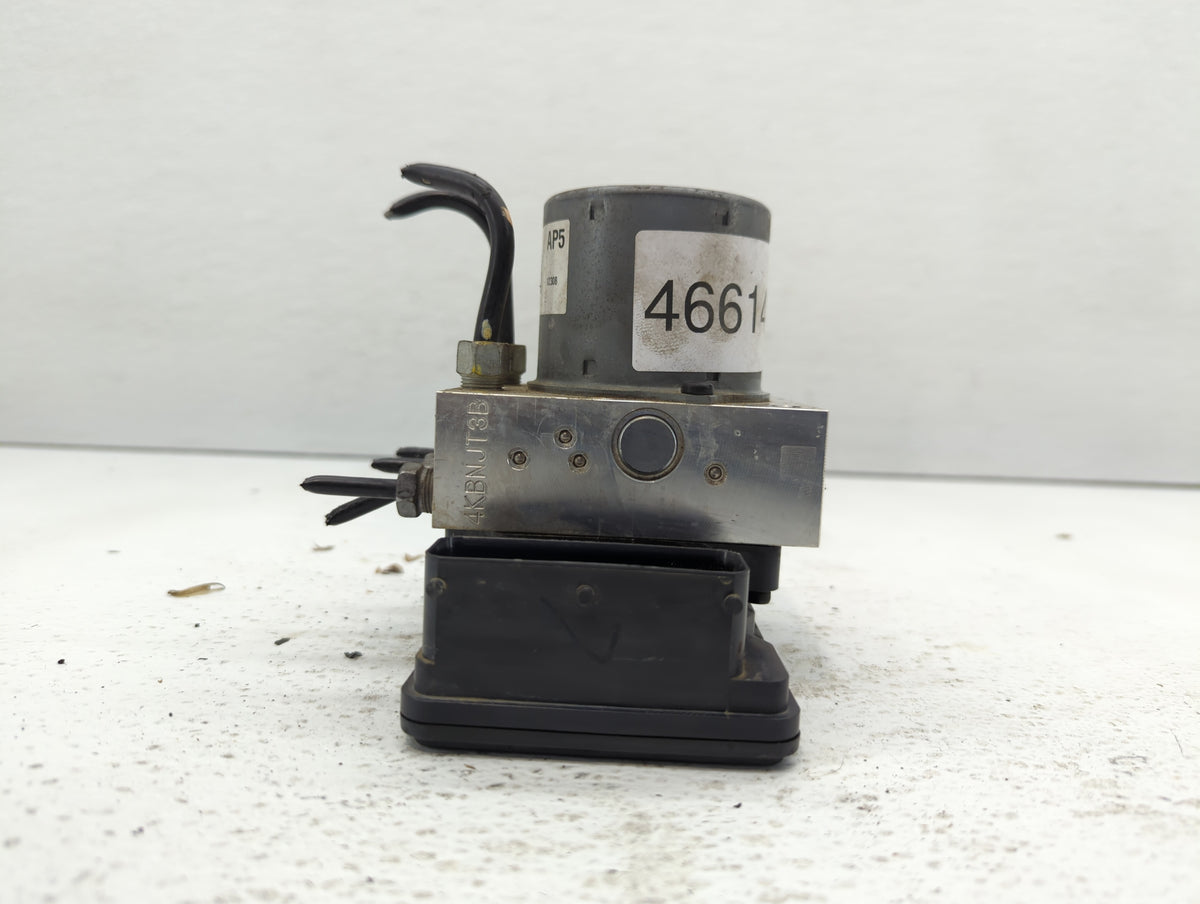 2013 Chevrolet Sonic Anti-Lock Brake ABS Pump Module Actuator OEM P/N:95104537 Fits OEM Used Auto Parts - Oemusedautoparts1.