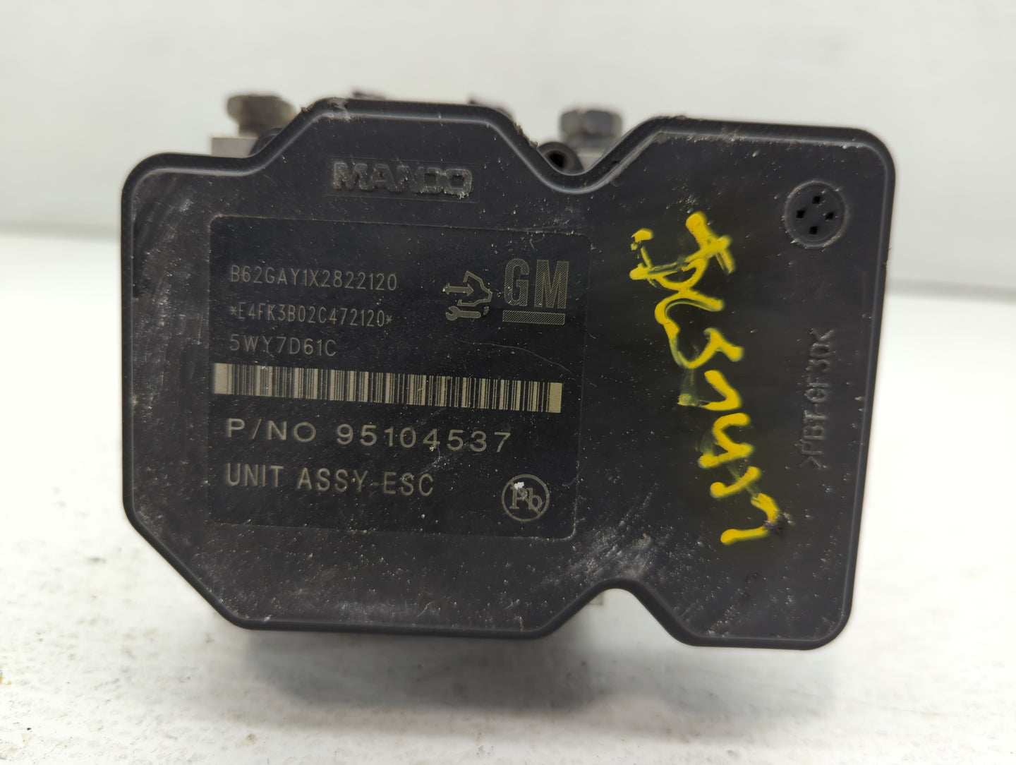 2012-2013 Chevrolet Sonic ABS Pump Control Module Replacement P/N:95104537 Fits Fits 2012 2013 OEM Used Auto Parts - Oemused