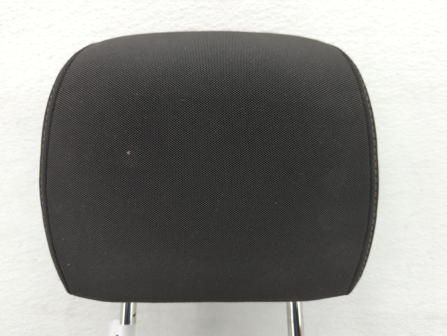 2013-2014 Chevrolet Sonic Headrest Head Rest Front Driver Passenger Seat Fits Fits 2013 2014 OEM Used Auto Parts - Oemusedau