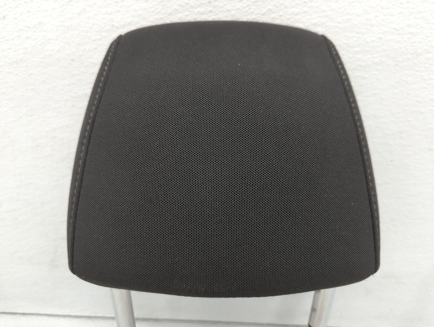 2013-2014 Chevrolet Sonic Headrest Head Rest Front Driver Passenger Seat Fits Fits 2013 2014 OEM Used Auto Parts - Oemusedau