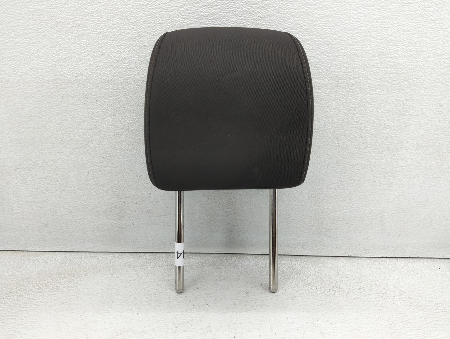 2013-2016 Chevrolet Sonic Headrest Head Rest Front Driver Passenger Seat - Oemusedautoparts1.com