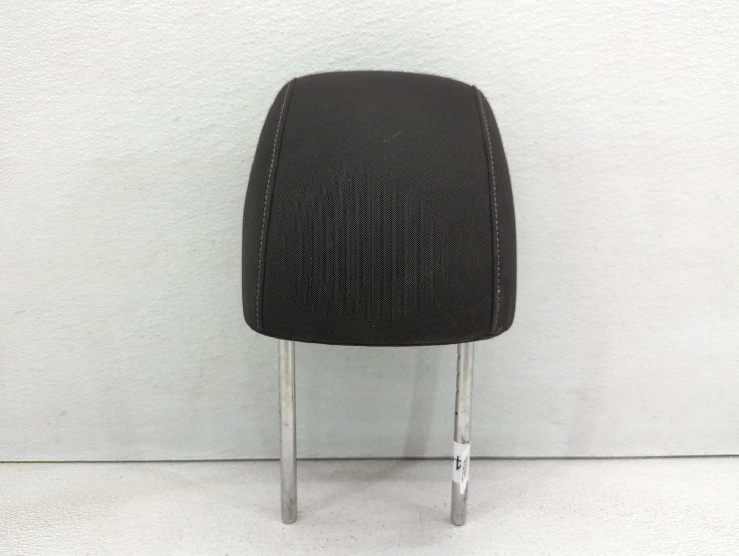 2013-2016 Chevrolet Sonic Headrest Head Rest Front Driver Passenger Seat - Oemusedautoparts1.com