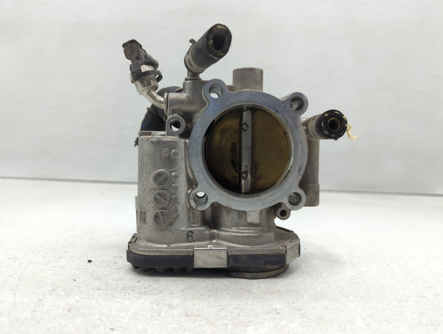 2012-2018 Chevrolet Sonic Throttle Body P/N:55561495 Fits Fits 2009 2010 2011 2012 2013 2014 2015 2016 2017 2018 OEM Used Au