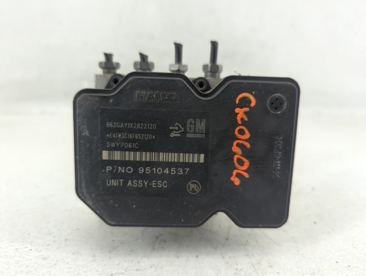 2012-2013 Chevrolet Sonic Anti-Lock Brake ABS Pump Module Actuator OEM P/N:95104537 Fits Fits 2012 2013 OEM Used Auto Parts 