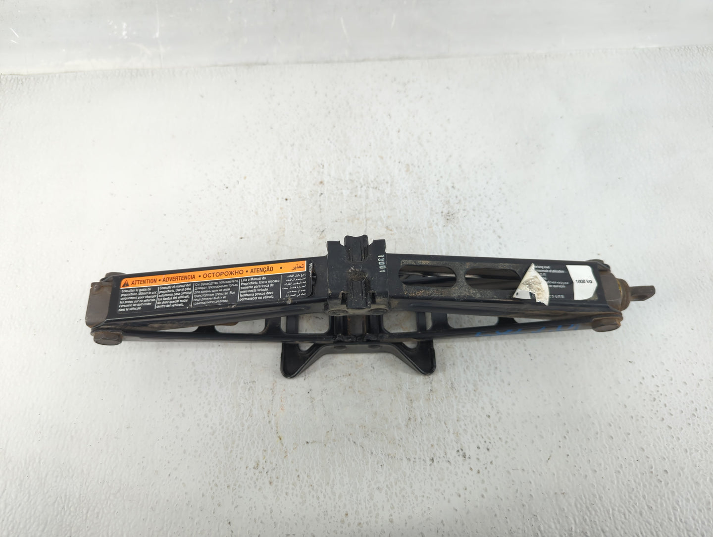 2013 Chevrolet Sonic Spare Scissor Car Jack - Oemusedautoparts1.com