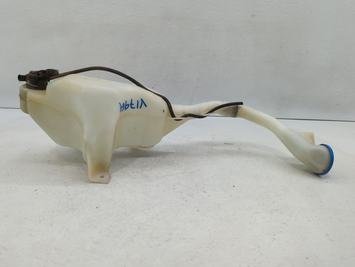 2012-2019 Chevrolet Sonic Windshield Washer Fluid Reservoir Bottle Oem - Oemusedautoparts1.com