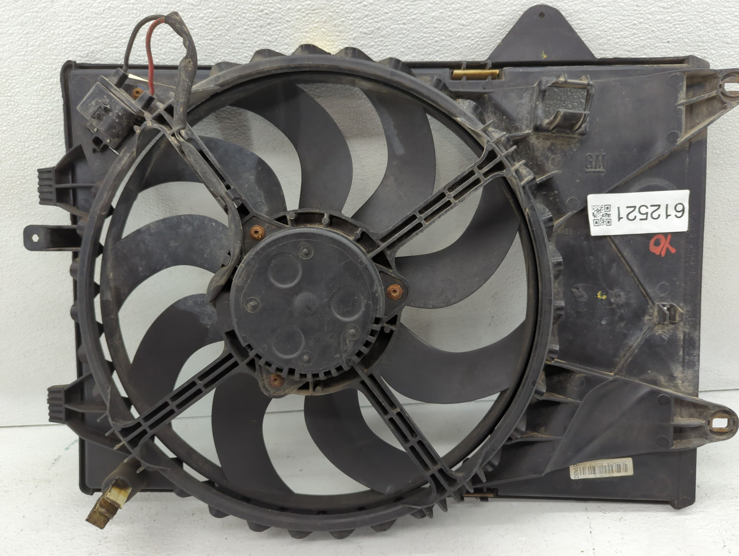 2012-2013 Chevrolet Sonic Left Radiator Fan Motor Assembly - Oemusedautoparts1.com