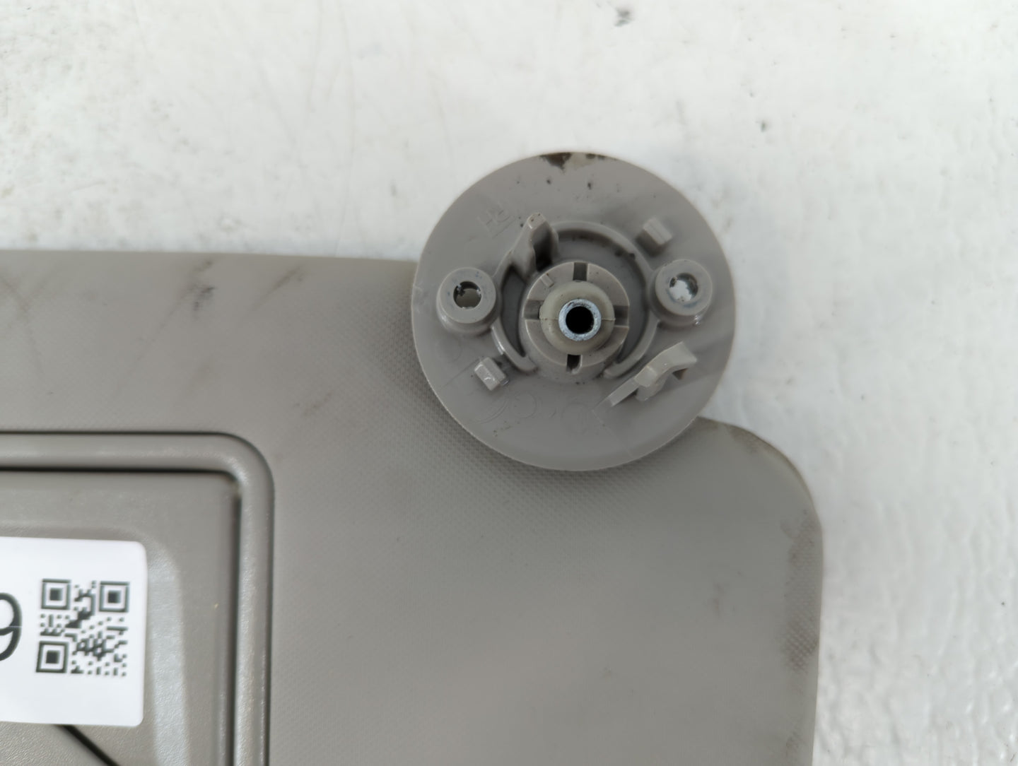 2012-2019 Chevrolet Sonic Sun Visor Shade Replacement Passenger Right Mirror Fits Fits 2012 2013 2014 2015 2016 2017 2018 20