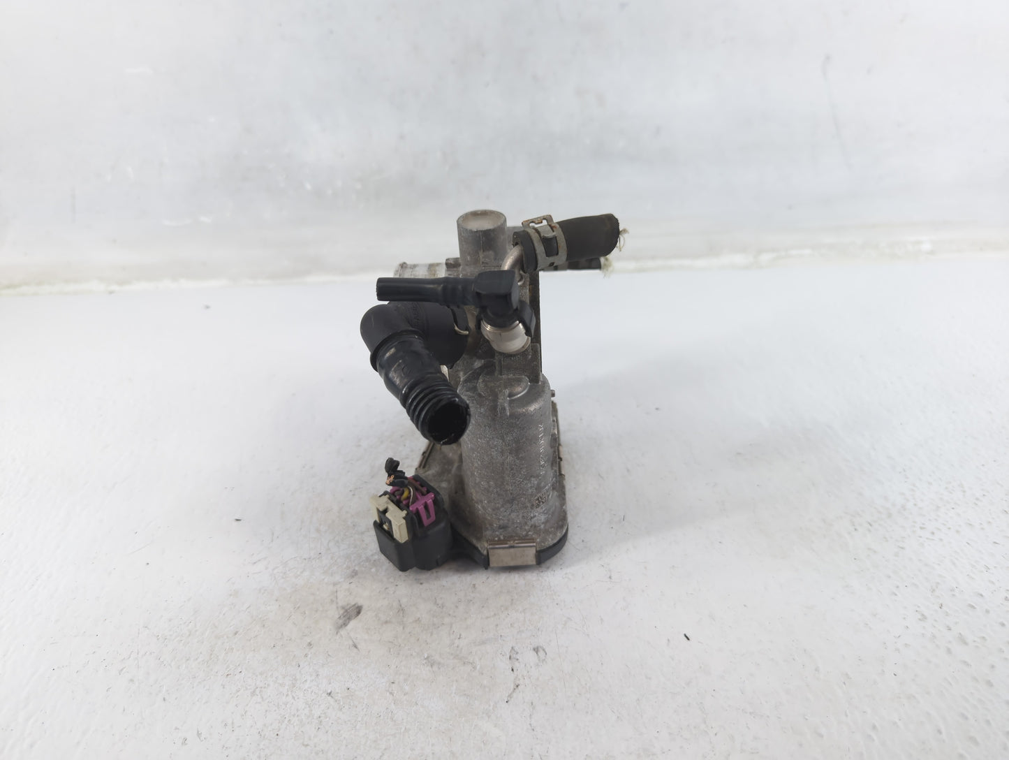 2012-2018 Chevrolet Sonic Throttle Body P/N:0 280 750 245 55561495 Fits Fits 2009 2010 2011 2012 2013 2014 2015 2016 2017 20