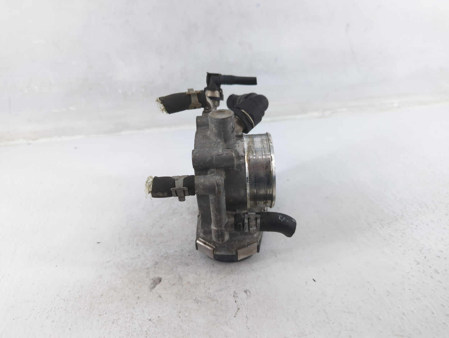 2012-2018 Chevrolet Sonic Throttle Body P/N:0 280 750 245 55561495 Fits Fits 2009 2010 2011 2012 2013 2014 2015 2016 2017 20
