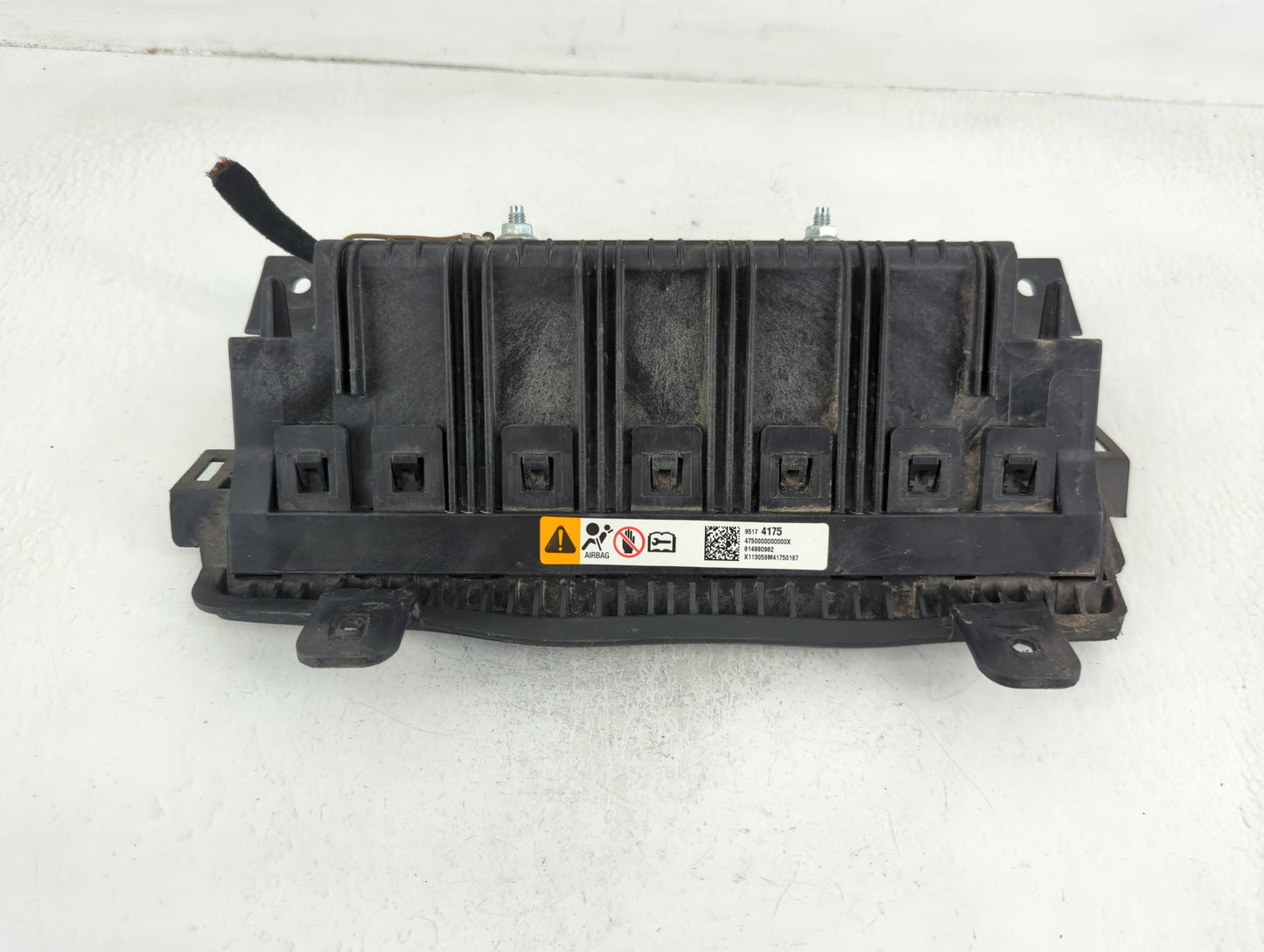 2012-2019 Chevrolet Sonic Air Bag Driver Left Knee OEM P/N:95174175 Fits Fits 2012 2013 2014 2015 2016 2017 2018 2019 OEM Us