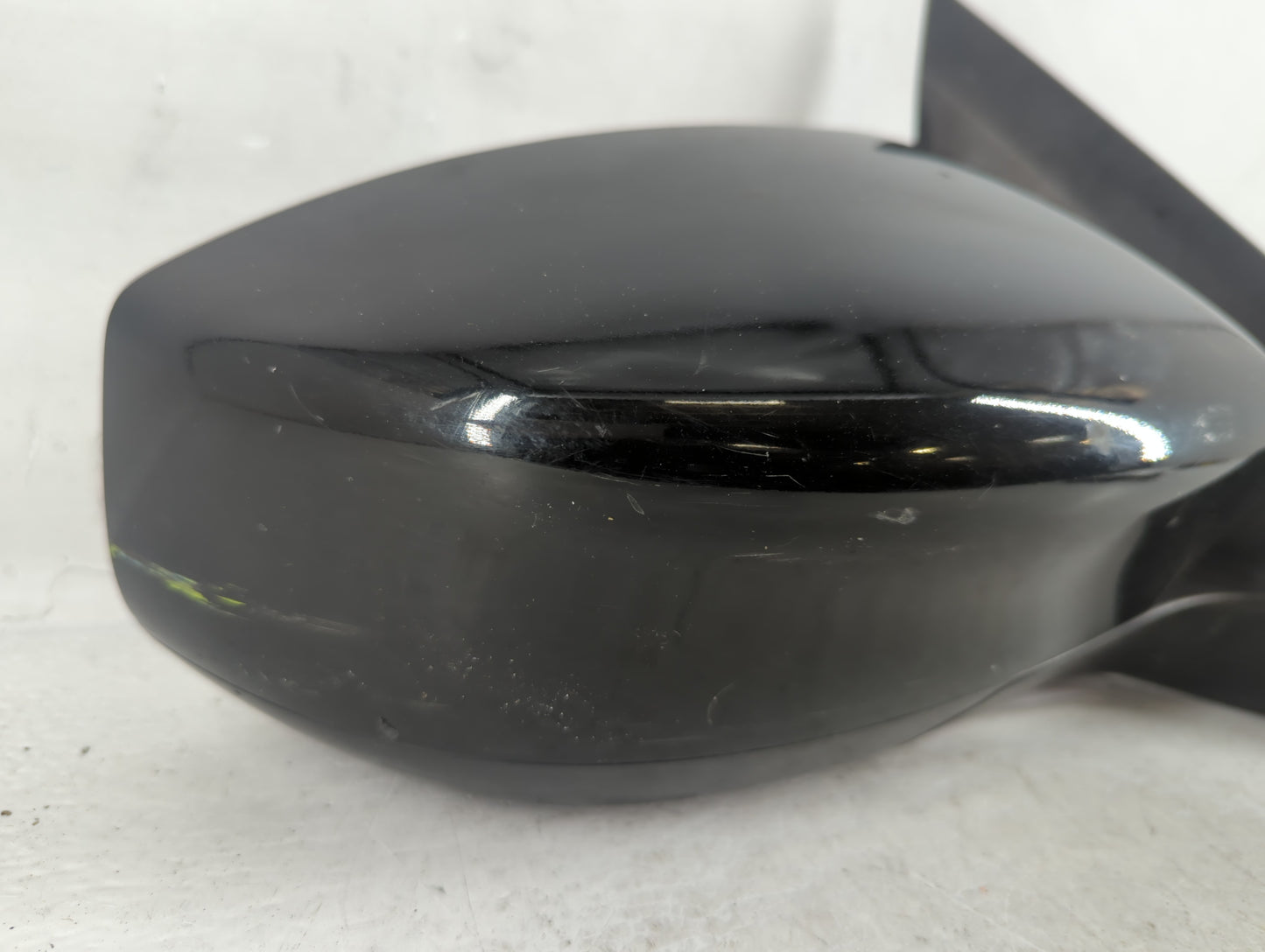 2013-2014 Chevrolet Sonic Driver Side View Mirror - Left Door Mirror OEM Used - Oemusedautoparts1.com