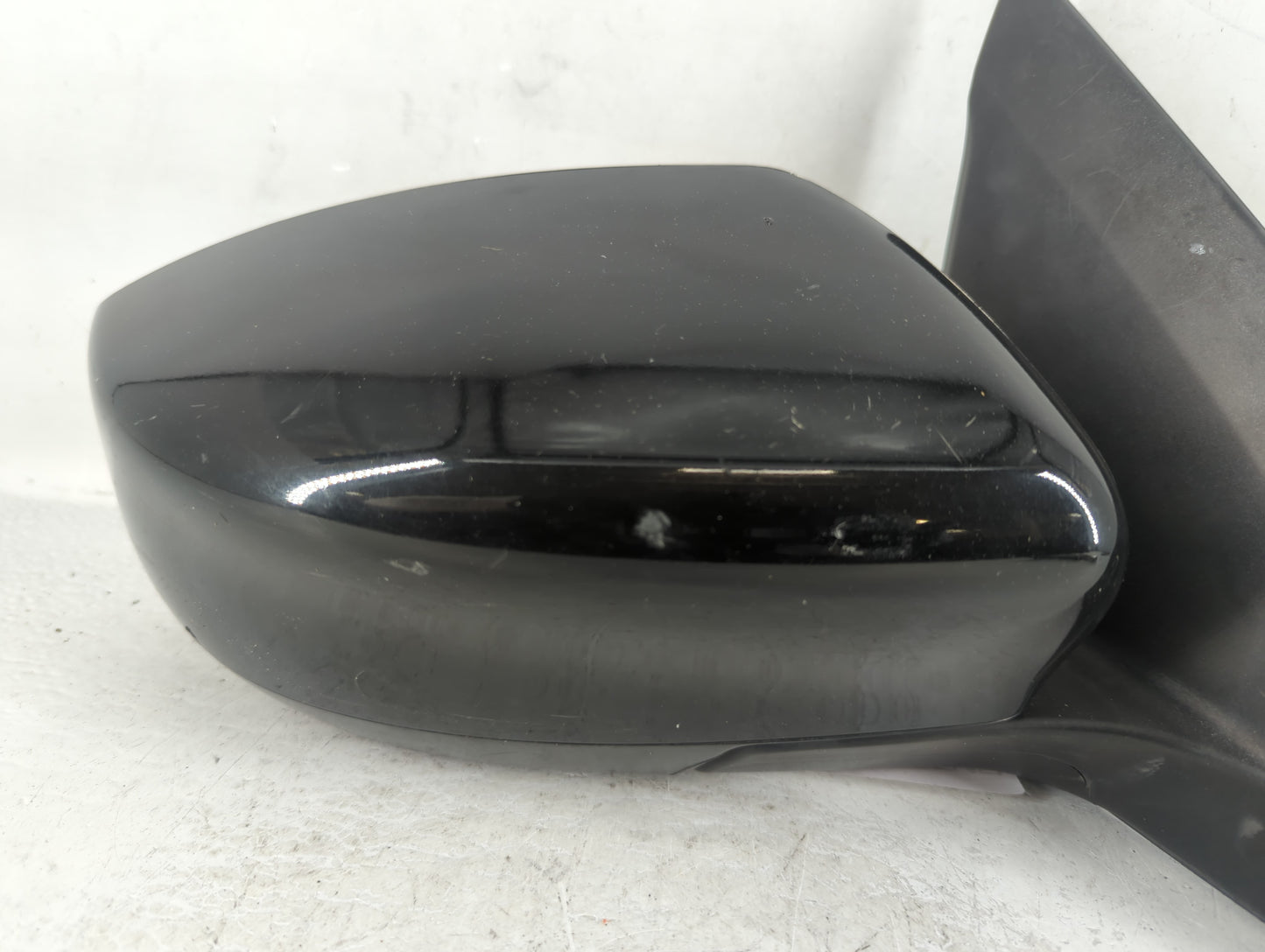 2013-2014 Chevrolet Sonic Driver Side View Mirror - Left Door Mirror OEM Used - Oemusedautoparts1.com
