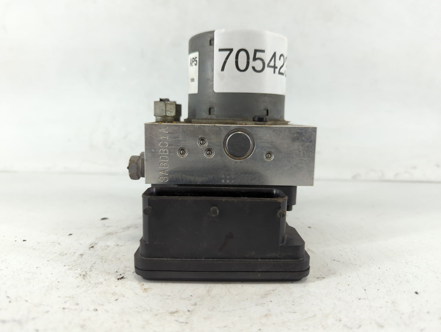 2012-2013 Chevrolet Sonic ABS Pump Control Module Replacement P/N:95104537 Fits Fits 2012 2013 OEM Used Auto Parts - Oemused
