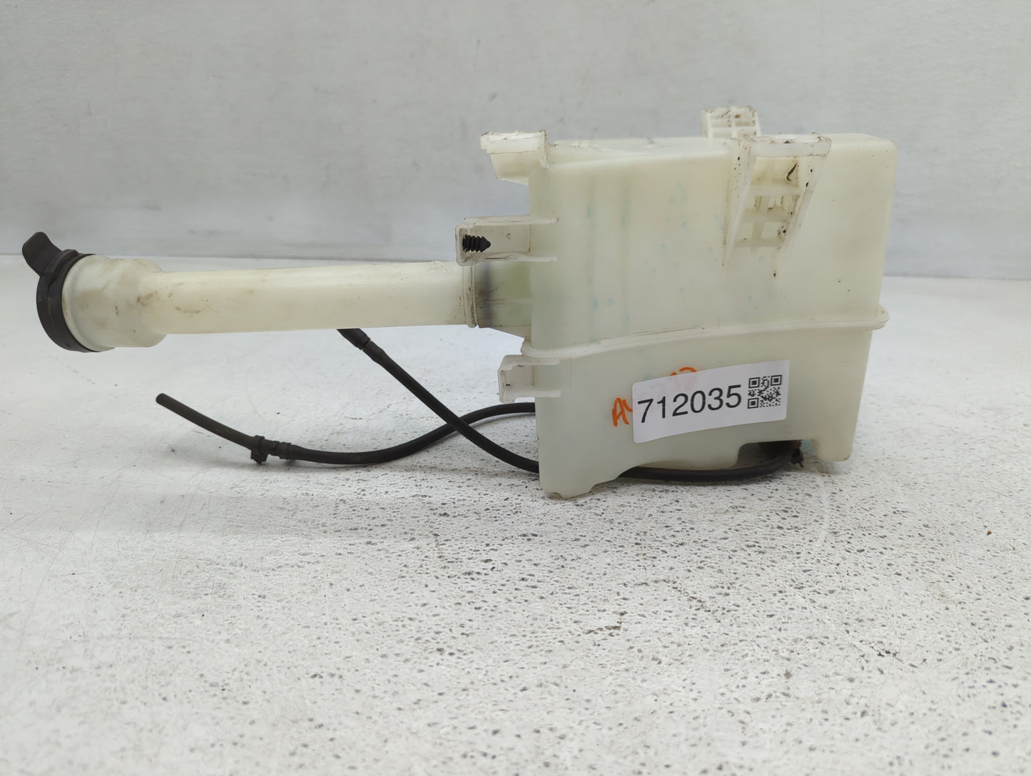 2012-2019 Chevrolet Sonic Windshield Washer Fluid Reservoir Bottle Oem - Oemusedautoparts1.com
