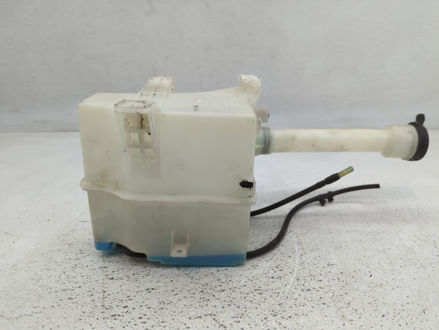 2012-2019 Chevrolet Sonic Windshield Washer Fluid Reservoir Bottle Oem - Oemusedautoparts1.com