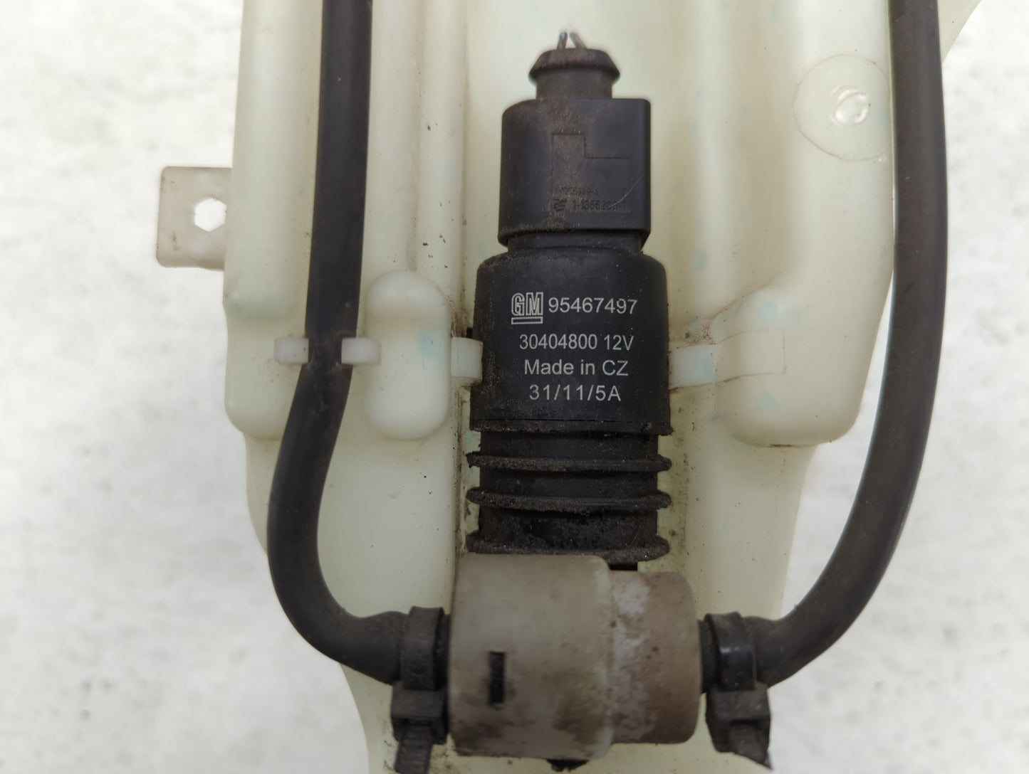 2012-2019 Chevrolet Sonic Windshield Washer Fluid Reservoir Bottle Oem - Oemusedautoparts1.com