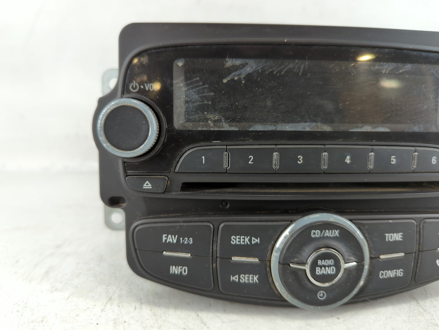 2013-2013 Chevrolet Sonic Am Fm Cd Player Radio Receiver - Oemusedautoparts1.com