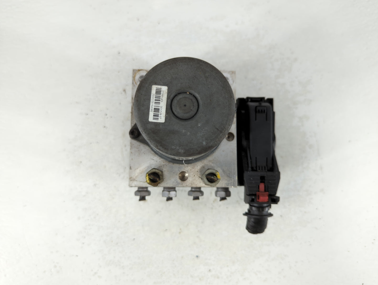 2012-2013 Chevrolet Sonic ABS Pump Control Module Replacement P/N:95104537 Fits Fits 2012 2013 OEM Used Auto Parts - Oemused