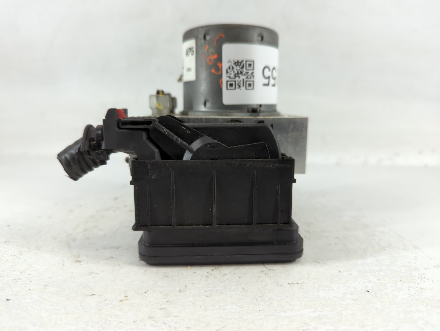 2012-2013 Chevrolet Sonic ABS Pump Control Module Replacement P/N:95104537 Fits Fits 2012 2013 OEM Used Auto Parts - Oemused