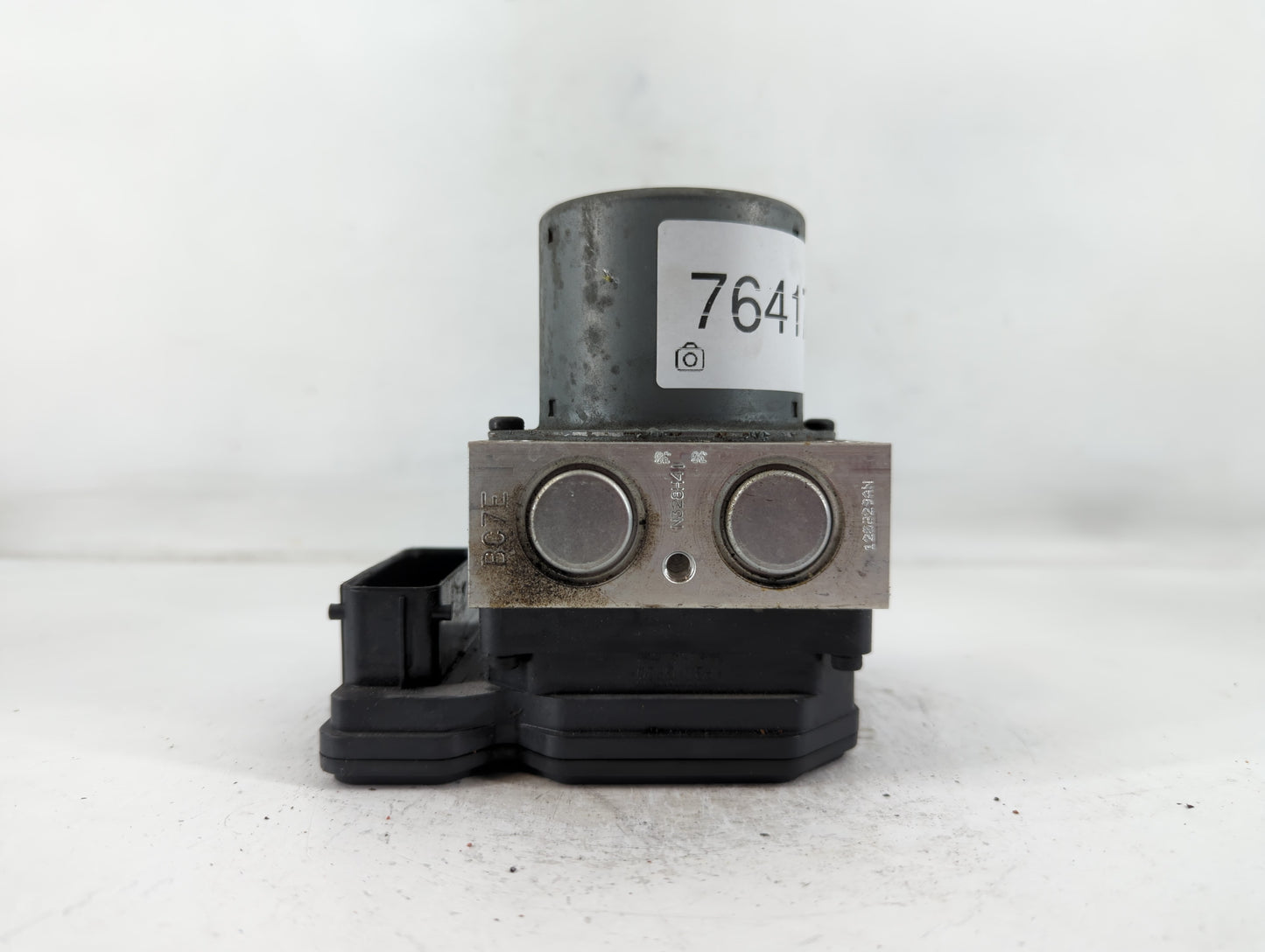 2012-2013 Chevrolet Sonic ABS Pump Control Module Replacement P/N:95105437 Fits Fits 2012 2013 OEM Used Auto Parts - Oemused