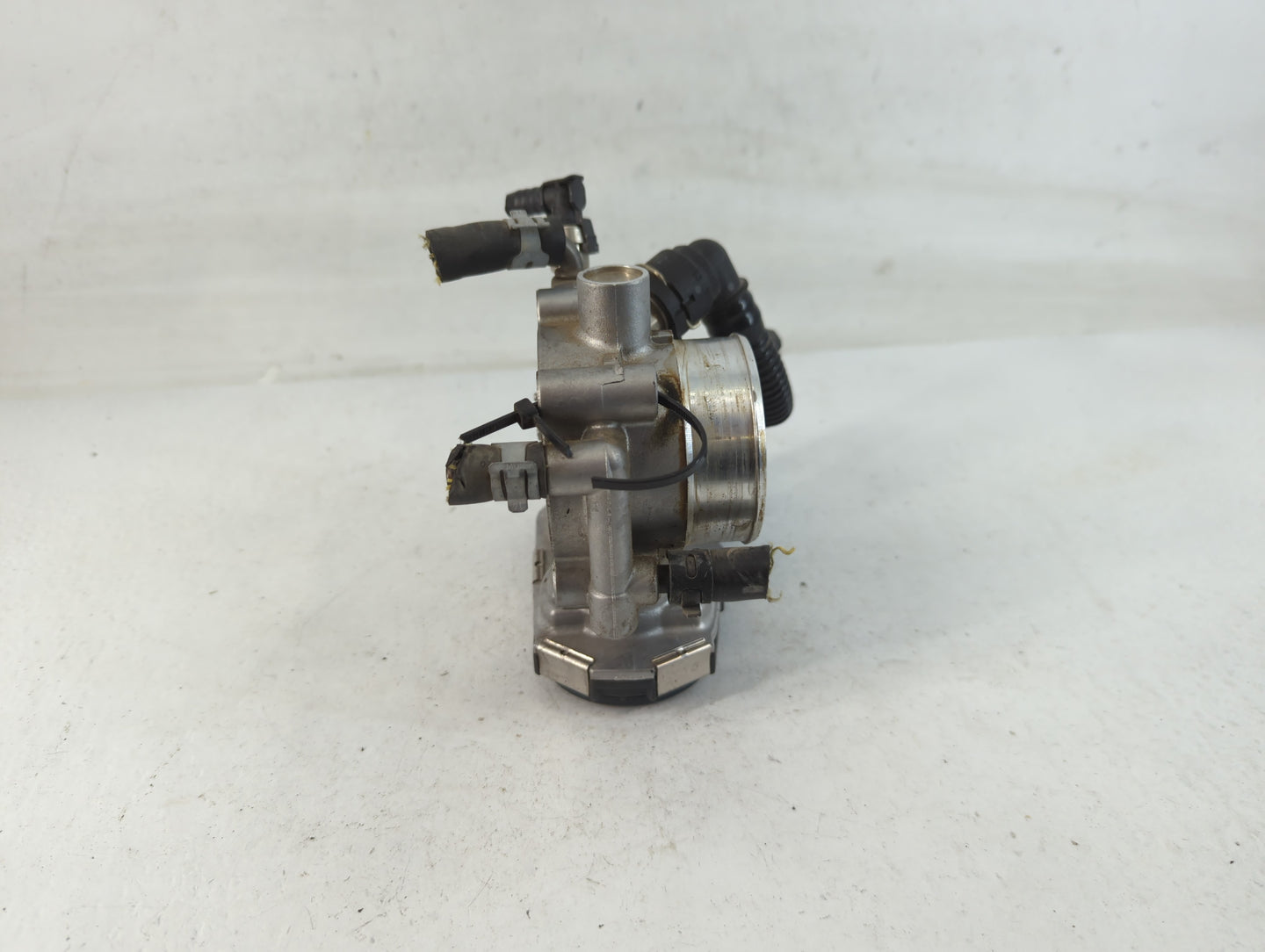 2012-2018 Chevrolet Sonic Throttle Body P/N:0 280 750 245 55561495 Fits Fits 2009 2010 2011 2012 2013 2014 2015 2016 2017 20