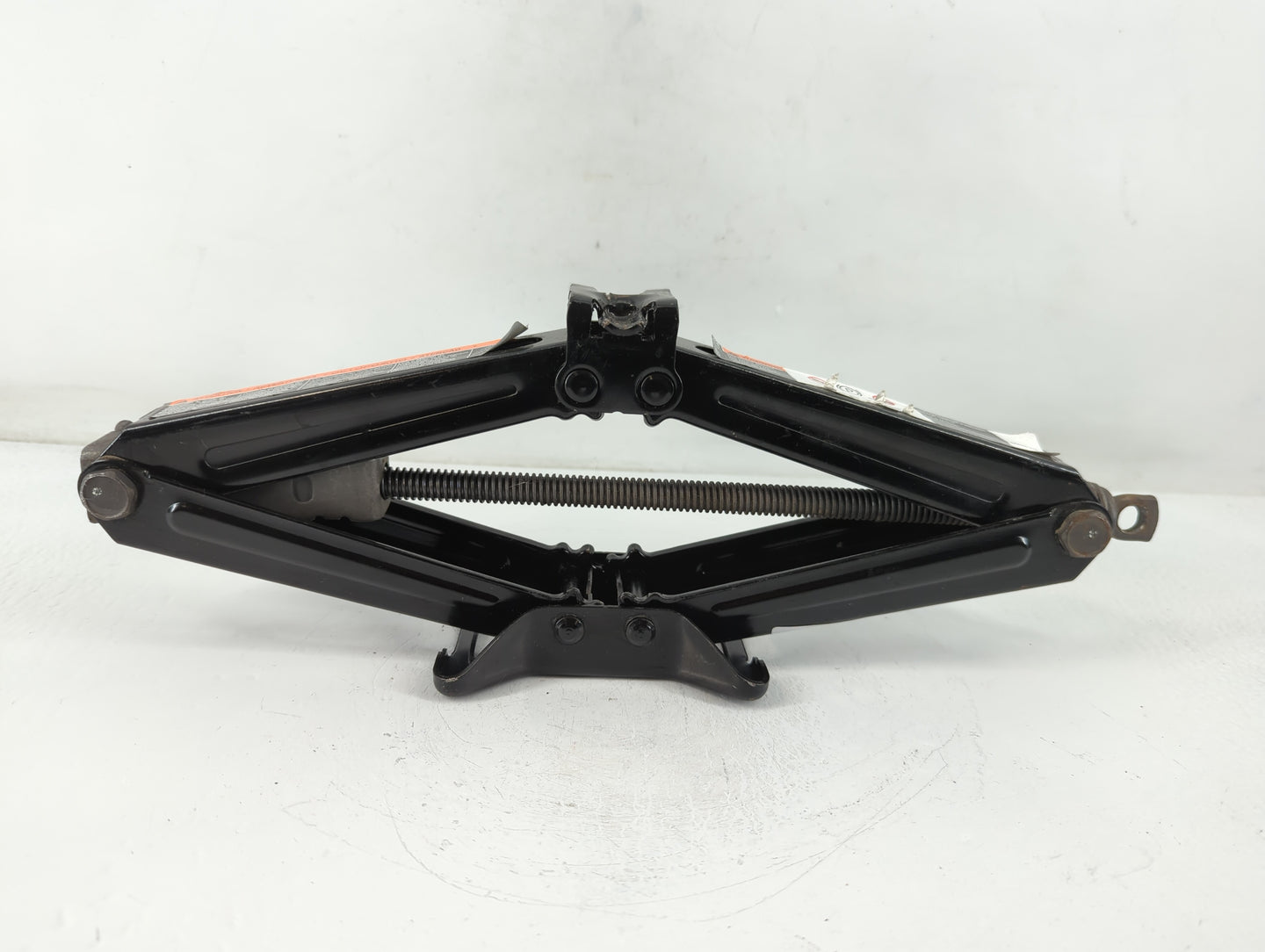 2013 Chevrolet Sonic Spare Scissor Car Jack - Oemusedautoparts1.com