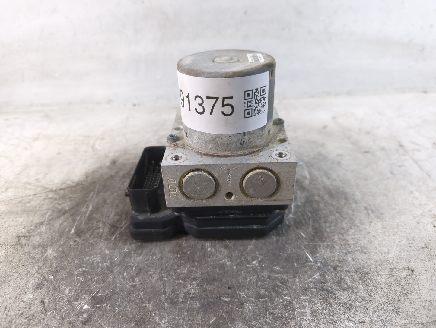 2012-2013 Chevrolet Sonic ABS Pump Control Module Replacement P/N:95104537 Fits Fits 2012 2013 OEM Used Auto Parts - Oemused